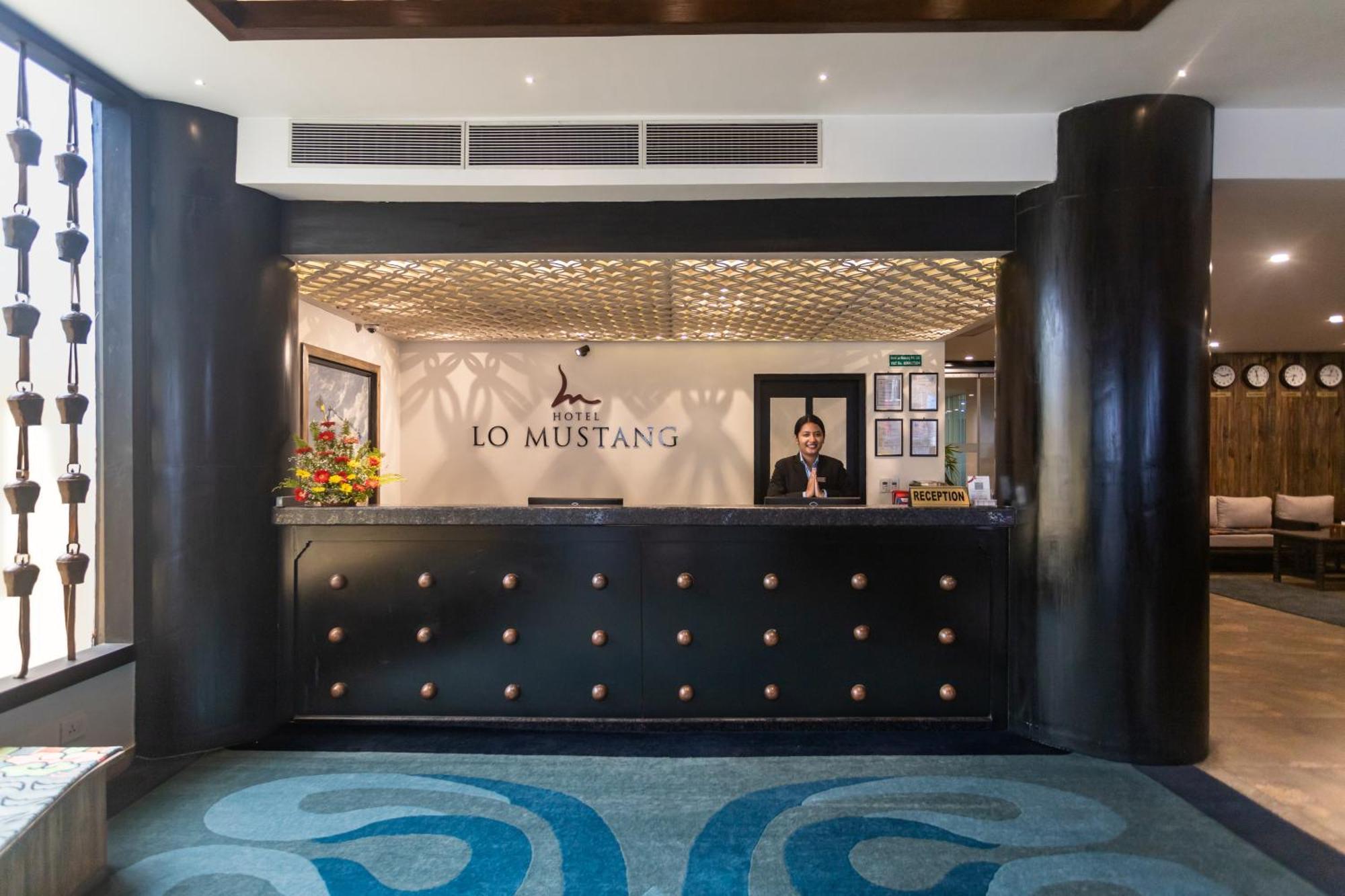 Hotel Lo Mustang กาฐมาณฑุ ภายนอก รูปภาพ