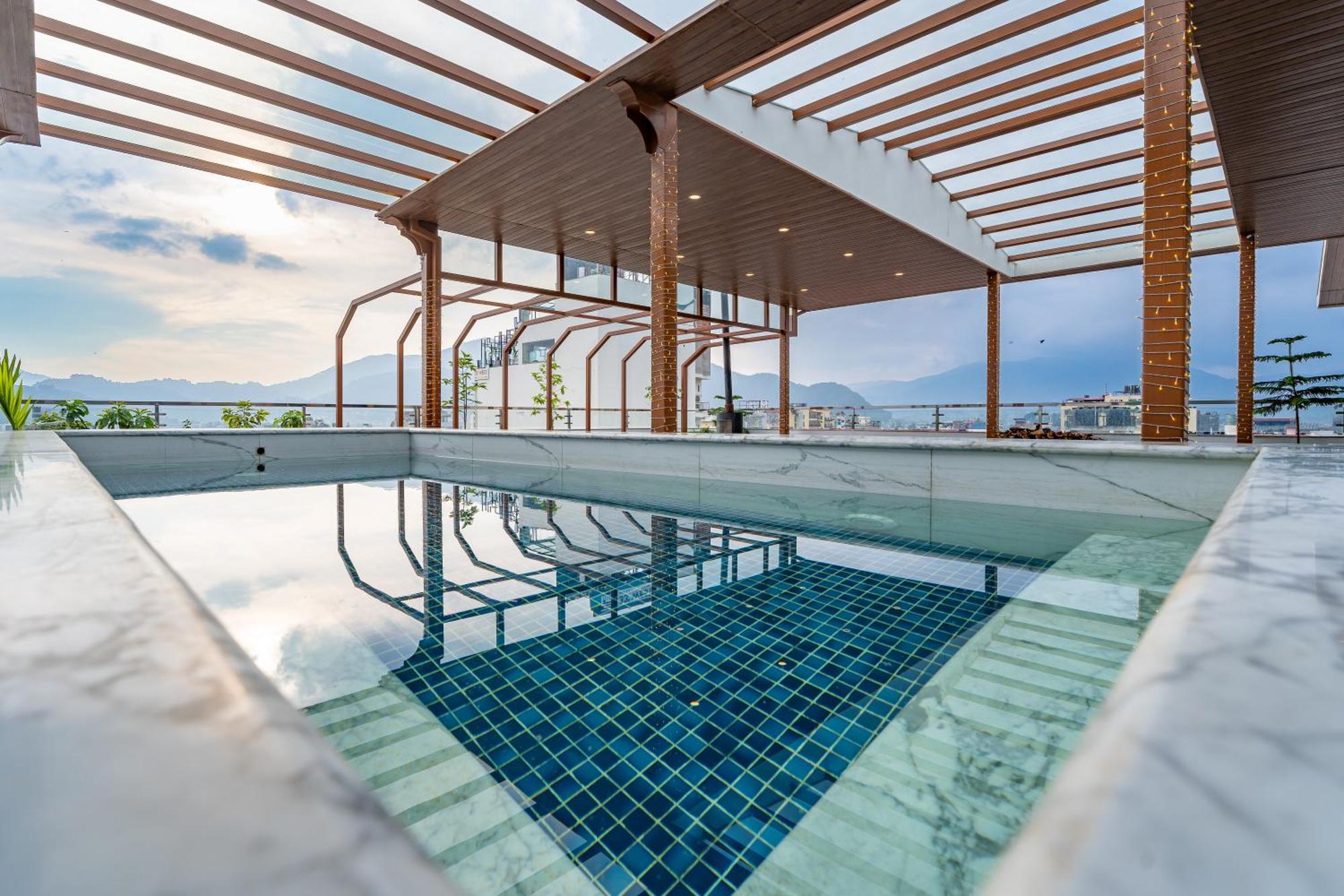 Hotel Lo Mustang กาฐมาณฑุ ภายนอก รูปภาพ
