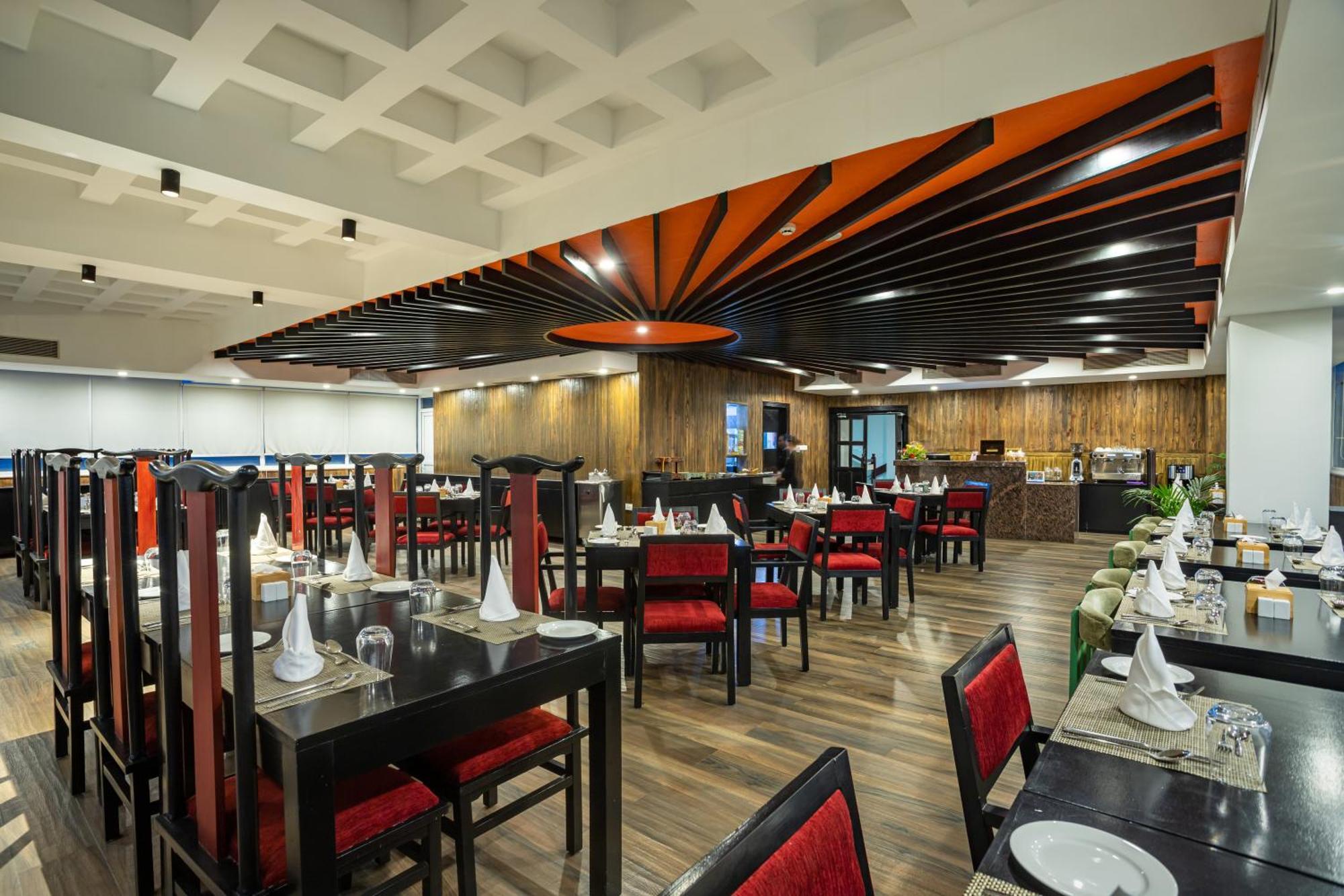 Hotel Lo Mustang กาฐมาณฑุ ภายนอก รูปภาพ
