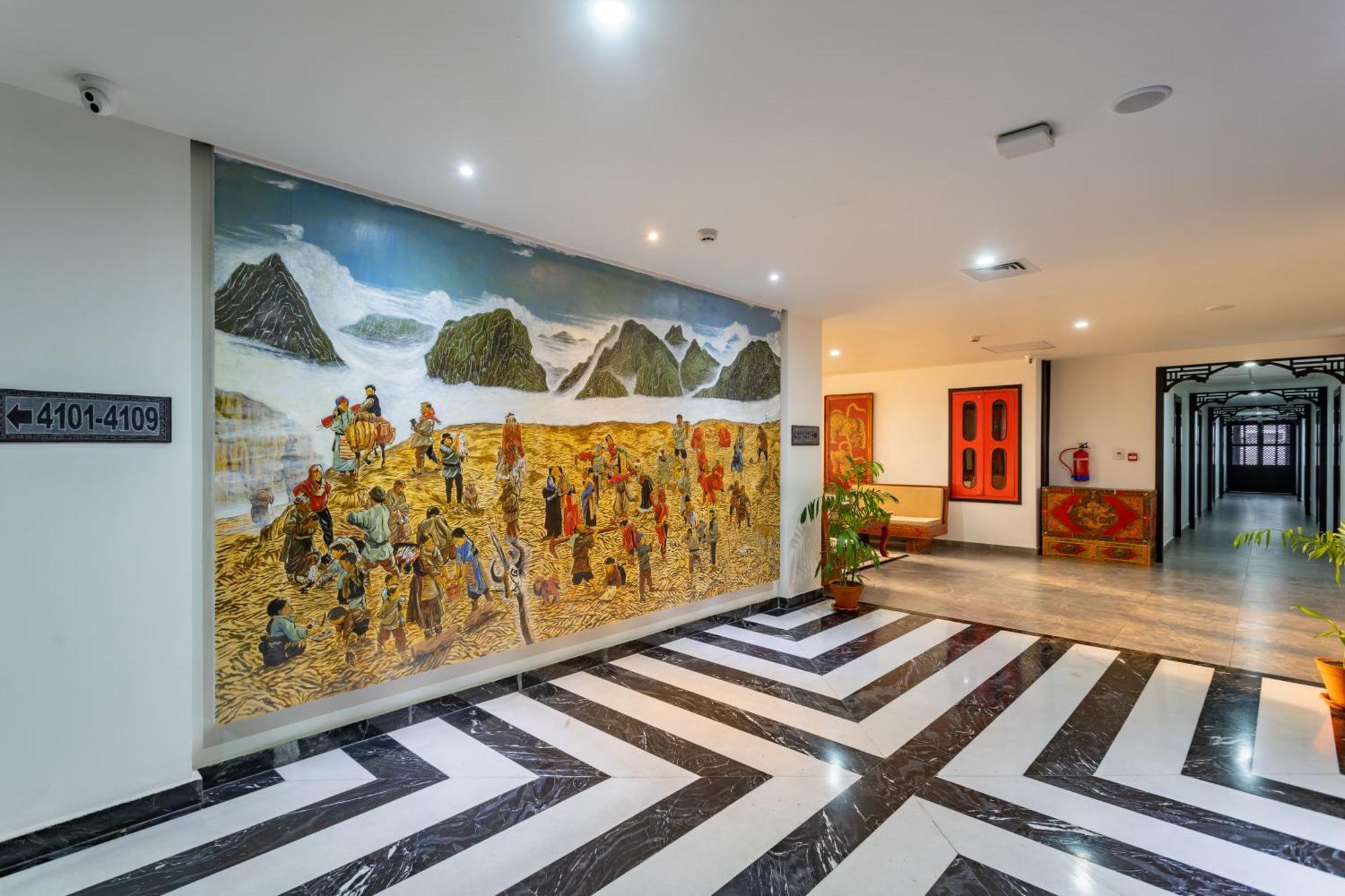 Hotel Lo Mustang กาฐมาณฑุ ภายนอก รูปภาพ