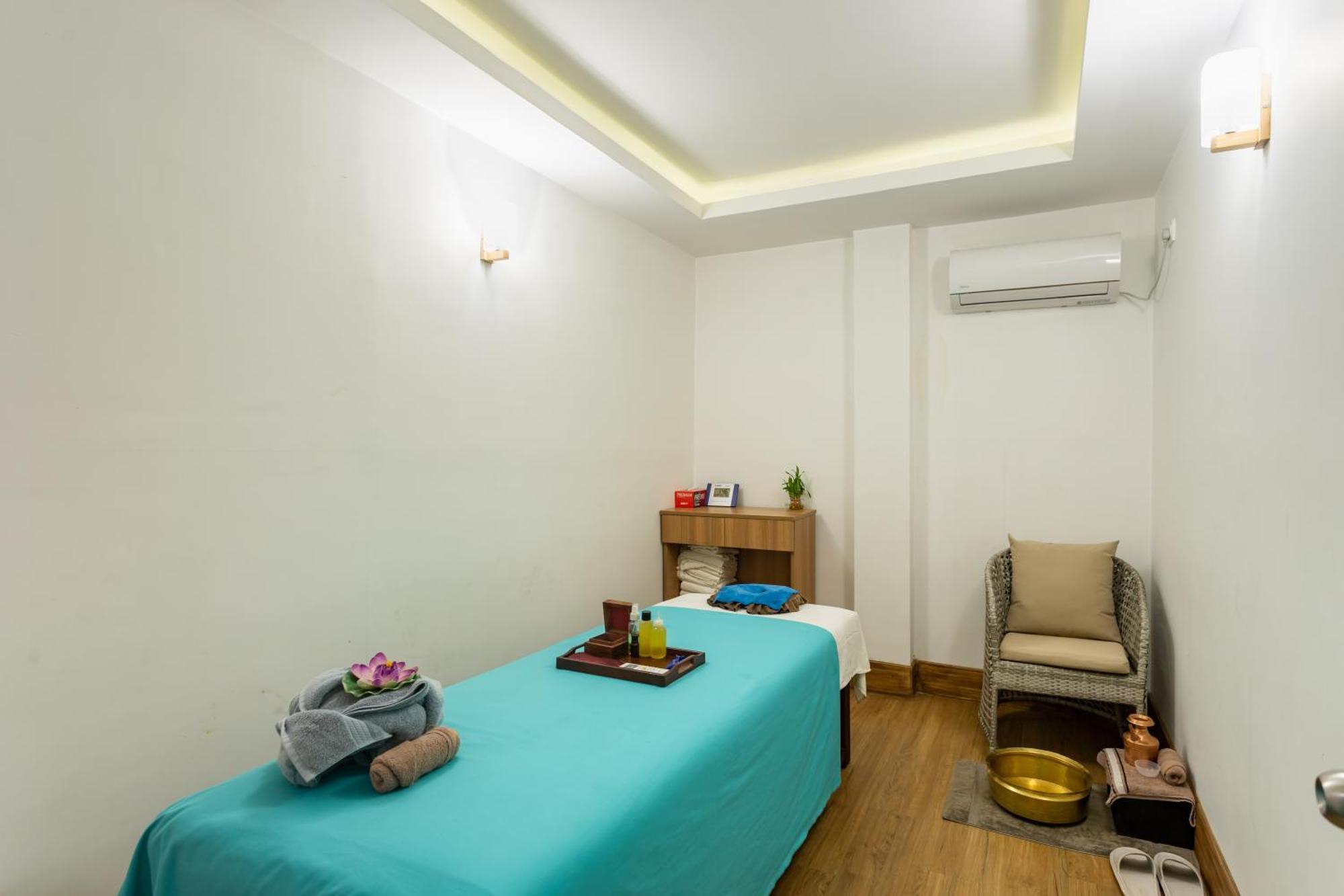 Hotel Lo Mustang กาฐมาณฑุ ภายนอก รูปภาพ